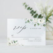 Eucalyptus groen bloemenrustiek bruiloft RSVP (Staand voorkant)
