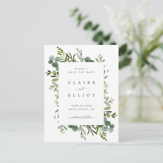Eucalyptus Groen gebladerte Bruiloft Save the Date Aankondigingskaart (Staand voorkant)