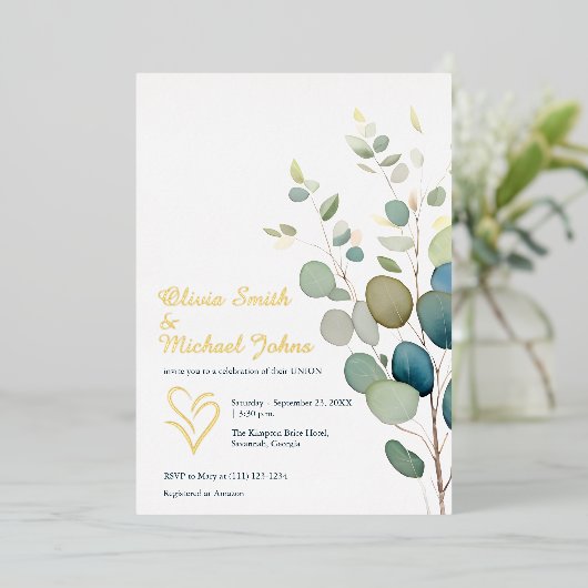 Eucalyptus groen gouden QR code bruiloft uitnodige Folie Feestdagenkaart (Staand Voorkant)