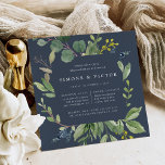 Eucalyptus Grove Rehearsal Dinner Invitation Kaart<br><div class="desc">Onze Eucalyptus Grove-repetitie voor het diner in een uniek vierkant formaat lijsten uw plechtige repetitie en dinergegevens met de waterverf eucalyptus foliage,  groene bladeren en kleine marineblauwe knoppen op een rokerblauwe achtergrond. Een moderne,  maar organische keuze voor herfst- en wintereetgelegenheden met vers groen botanisch folium en elegant gebit.</div>