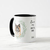 Eucalyptus Krans Akita Hond Monogram Mok (Voorkant links)