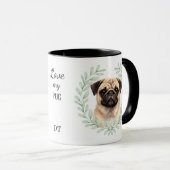 Eucalyptus Krans Beige Pug Hond Monogram Mok (Voorkant rechts)