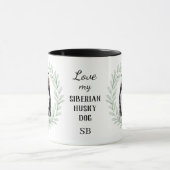 Eucalyptus Krans Siberische Husky Hond Monogram Mok (Midden)