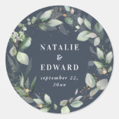 Eucalyptus marineblauw botanische bruiloft decor ronde sticker (Voorkant)
