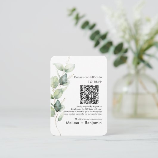 Eucalyptus QR Code RSVP Wedding Enclosure Kaart (Staand voorkant)