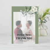 Eucalyptus tak en witte bloemen foto bruiloft bedankkaart (Staand voorkant)