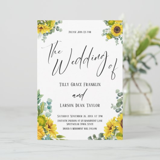 Eucalyptus zonnebloemen die de bruiloft van kaart (Staand voorkant)