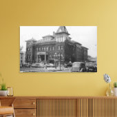 Eugene, Oregon Scene met foto van stadhuis Canvas Afdruk (Insitu (Woonkamer))