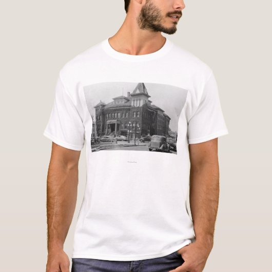 Eugene, Oregon Scene met foto van stadhuis T-shirt (Voorkant)
