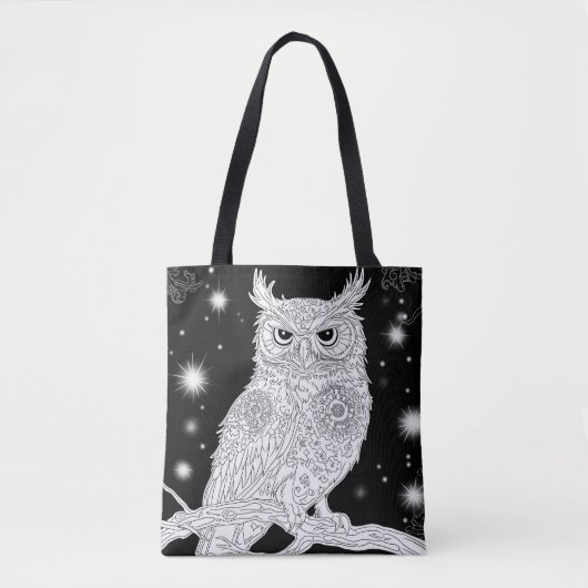 Eule auf Ast unter magischem Sternenhimmel Tote Bag (Voorkant)