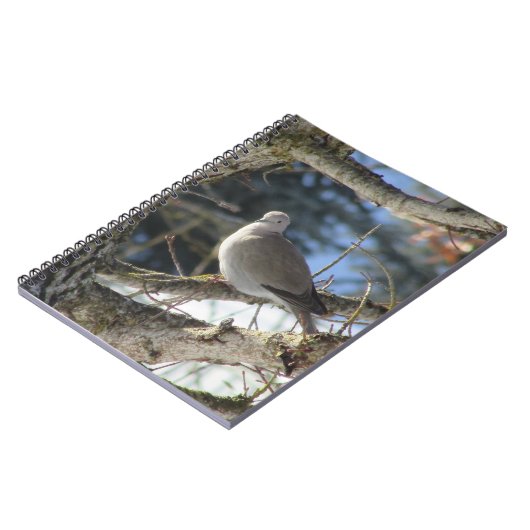 Euraziatische duif op mantel notitieboek (Linkerzijde)