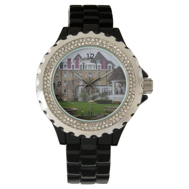 Eureka Crescent Horloge (Voorkant)