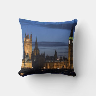Europa, ENGELAND, Londen: Houses of Parliament / Kussen