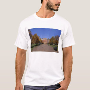 Europa, Engeland, Londen. Kensington-paleis in T-shirt