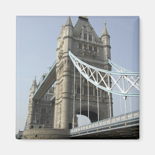 Europa, Engeland, Londen. Tower Bridge over de Magneet (Voorkant)