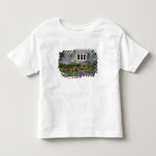 Europa, Engeland, Teffont Magna. Bloemen vullen Kinder Shirts
