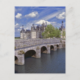 Europa, Frankrijk, Chambord. Een stenen brug leidt Briefkaart