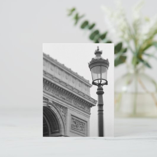 Europa, Frankrijk, Parijs. Arc de Triomphe en Briefkaart (Staand voorkant)