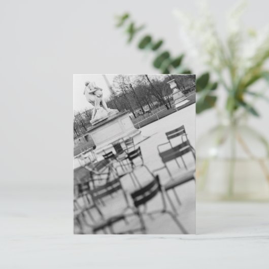 Europa, Frankrijk, Parijs. Chairs, Jardin du Briefkaart (Staand voorkant)