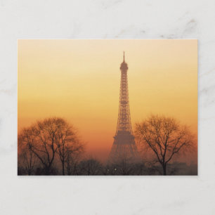 Europa, Frankrijk, Parijs. Eiffeltoren (Midden Briefkaart