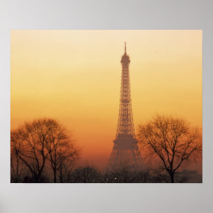 Europa, Frankrijk, Parijs. Eiffeltoren (Midden Poster
