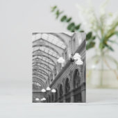 Europa, Frankrijk, Parijs. Interior, Galerie Briefkaart (Staand voorkant)