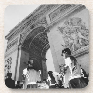 Europa, Frankrijk, Parijs. Militaire ceremonie bij Bier Onderzetter