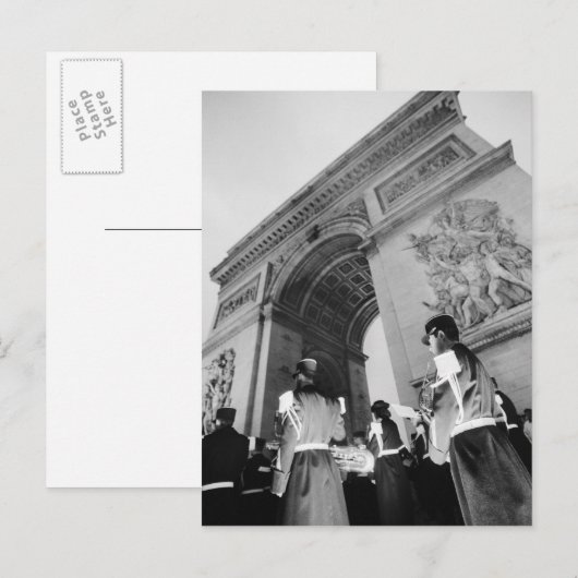 Europa, Frankrijk, Parijs. Militaire ceremonie bij Briefkaart (Voorkant / Achterkant)