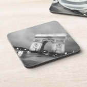 Europa, Frankrijk, Parijs. Spinnen bij de Triomphe Drankjes Onderzetter (Linkerzijde)