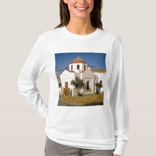 Europa, Griekenland, Mykonos. Visnetten drogen aan T-shirt