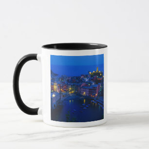 Europa, Italië, Cinque Terre, Vernazza. Heuvelacht Mok