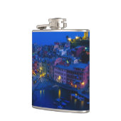 Europa, Italië, Cinque Terre, Vernazza. Hillside Heupfles (Links)