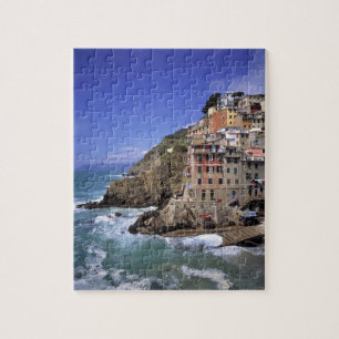 Europa, Italië, Riomaggiore. Riomaggiore is gebouw Legpuzzel