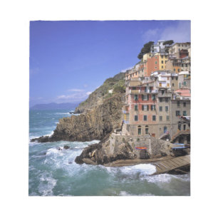 Europa, Italië, Riomaggiore. Riomaggiore is gebouw Notitieblok