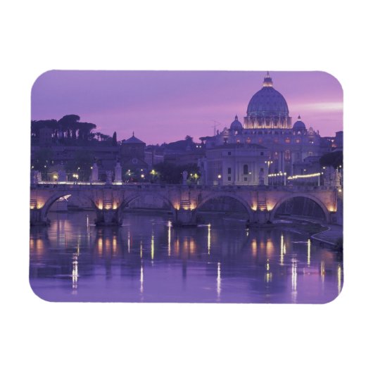 Europa, Italië, Rome. St. Peter's en Ponte Sant Magneet (Horizontaal)