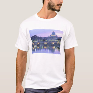 Europa, Italië, Rome, Vaticaanstad. Sint-Pieter & T-shirt