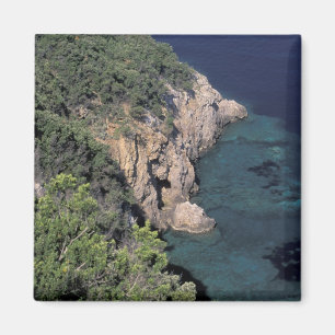 Europa, Italië, Toscane. Rotsachtige kust; Cala Magneet