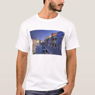Europa, Italië, Venetië, Murano-eiland, kleurrij T-shirt
