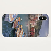 Europa, Italië, Vernazza. Heldergeverfde boten Case-Mate iPhone Case (Achterkant (horizontaal))