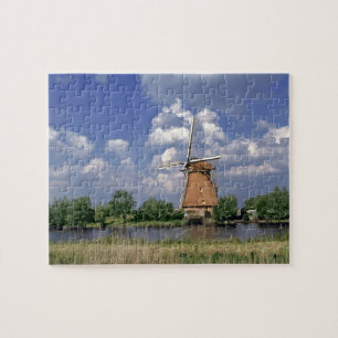 Europa, Nederland, Kinerdijk. Een windmolen staat Legpuzzel