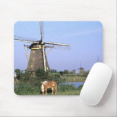 Europa, Nederland, Zuid Holland, Kinderdijk. 2 Muismat (Met muis)