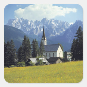 Europa, Oostenrijk, Gosau. De torenspits van de ke Vierkante Sticker