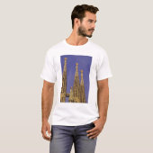 Europa, Spanje, Barcelona Sagrada Familia T-shirt (Voorkant volledig)