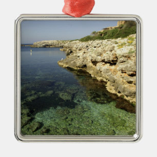 Europa, Spanje, Minorca (ook bekend als Menorca),  Metalen Ornament