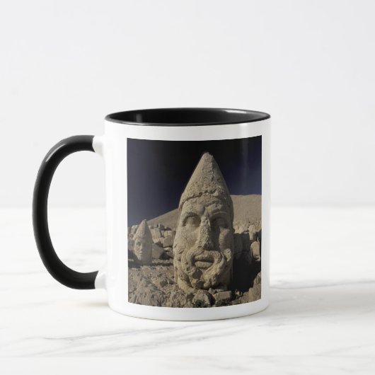 Europa, Turkije, Kurdi. Nemrut Dagh. Mok (Links)