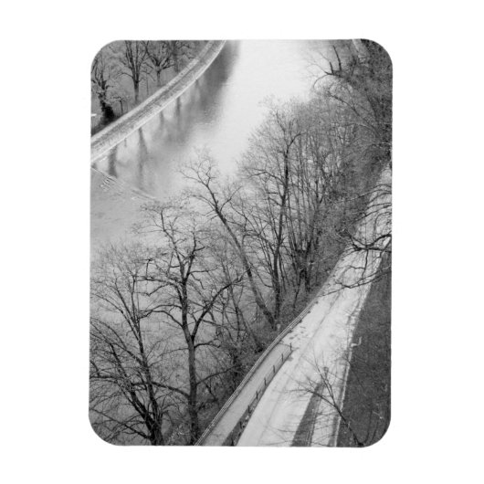 Europa, Zwitserland, Bern. Overzicht van de Aare Magneet (Verticaal)