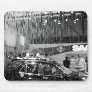 Europa, Zwitserland, Genève. Autosalon van Genève; Muismat
