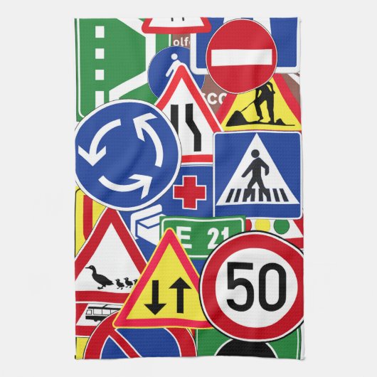 European Traffic Signs Collage Theedoek (Verticaal)
