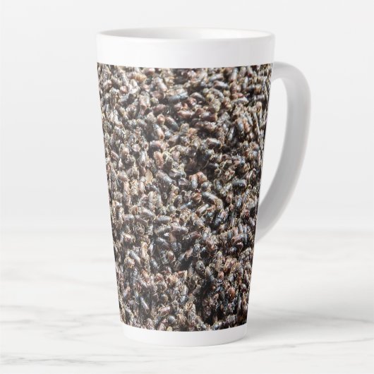 Europese springschorskever latte mok (Rechterhoek)