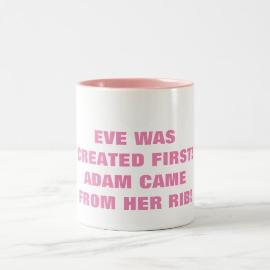 EVE WERD EERST CREËER TWEEKLEURIGE KOFFIEMOK (Center)